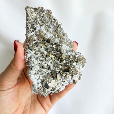 pirite em bruto da bulgária surya cristais