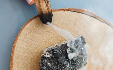 ritual lua nova surya cristais