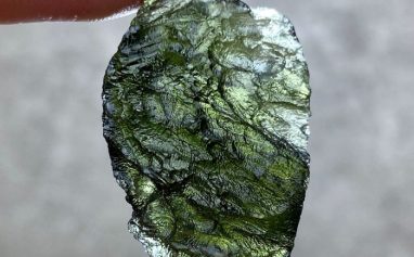 moldavite surya cristais